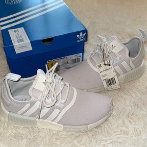 NWT Women’s NMD_R1 Primeblue